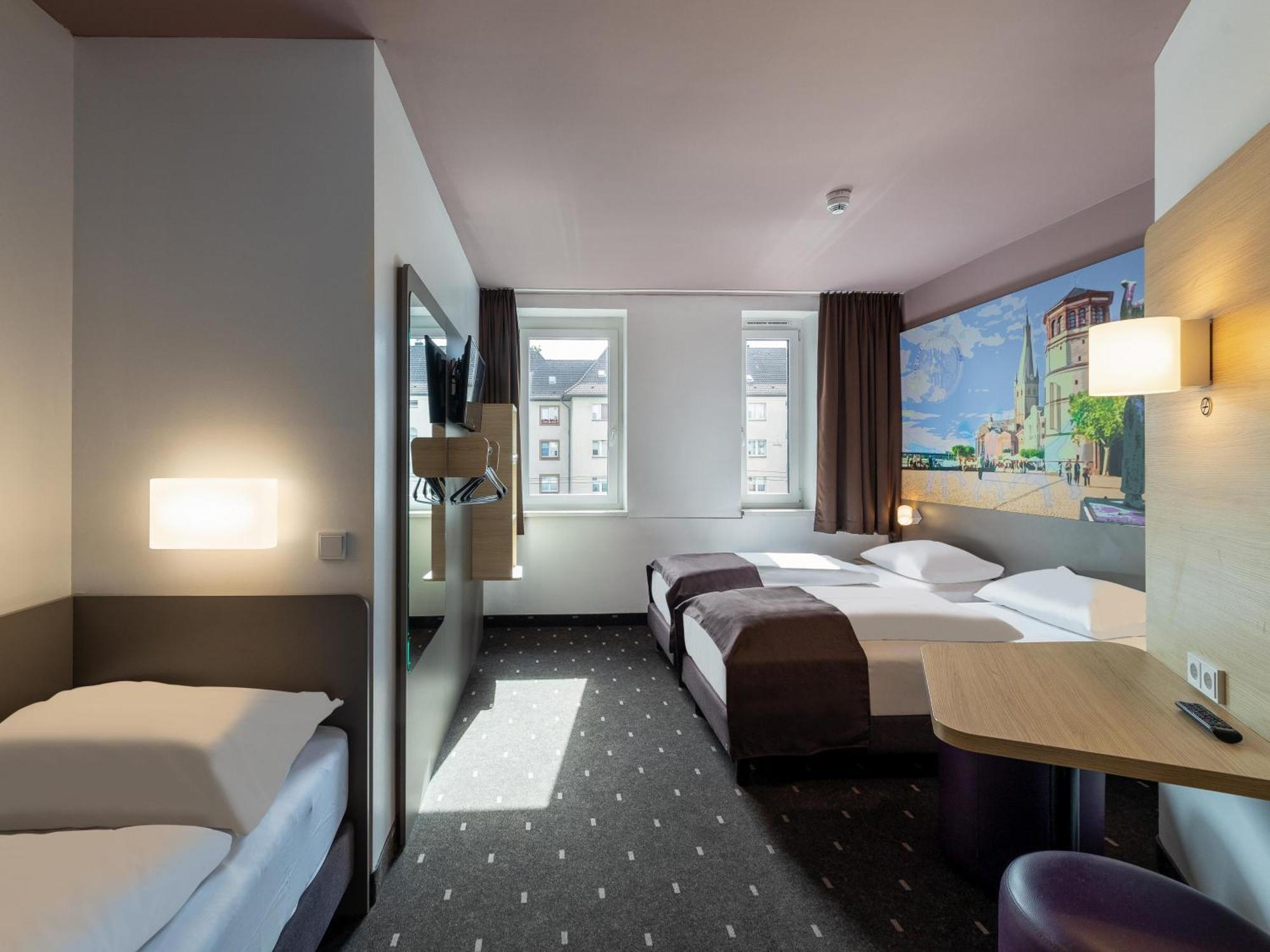 B&B Hotel Duesseldorf-Mitte Luaran gambar