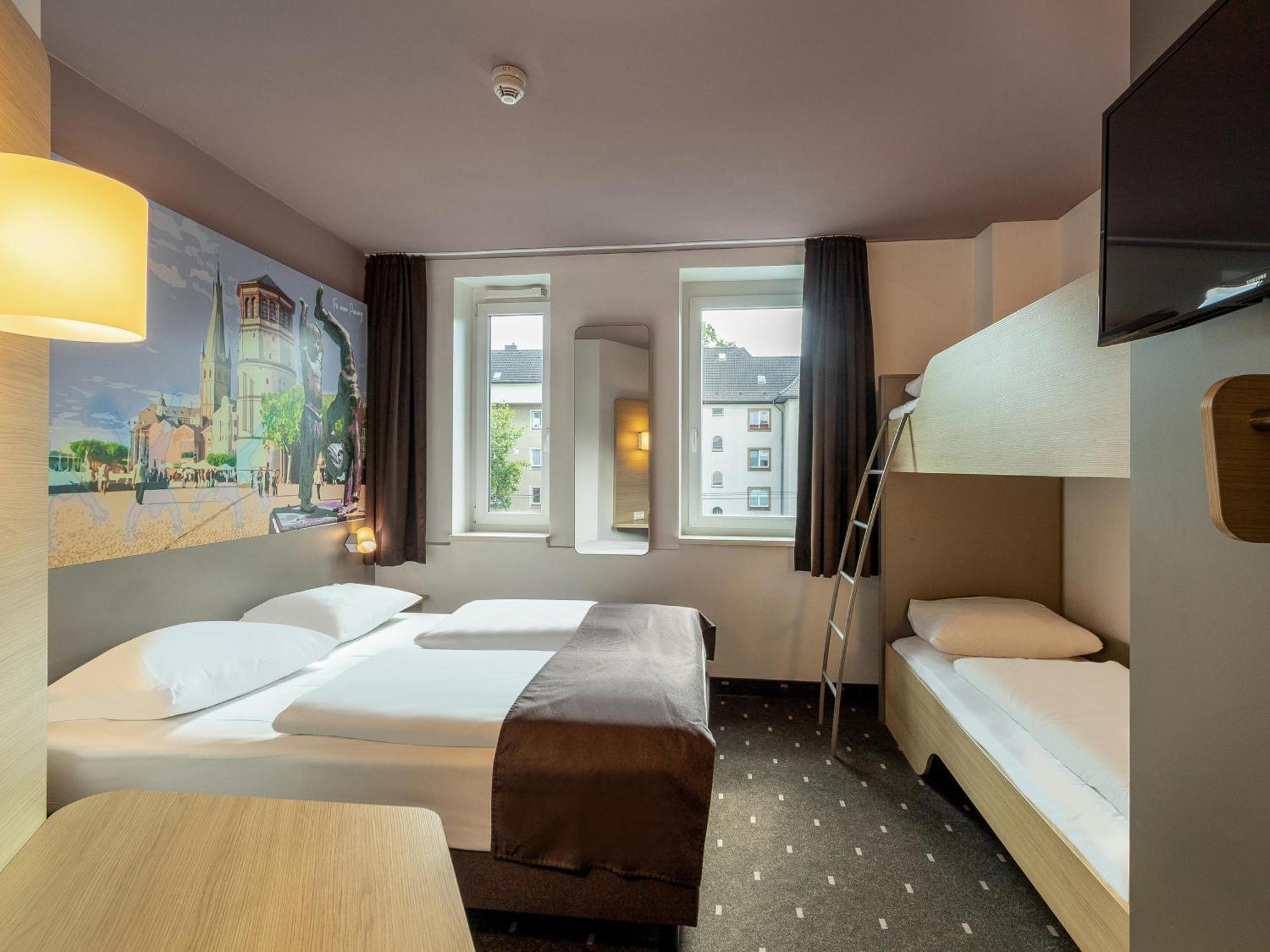 B&B Hotel Dusseldorf-Mitte Luaran gambar